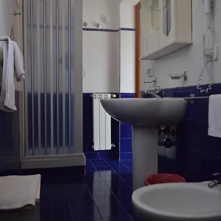 B&B Scalea Rooms Hotel 3*