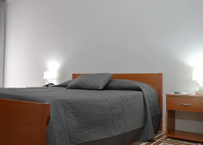 B&B Scalea Rooms Отель