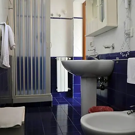 B&B Scalea Rooms سكاليا