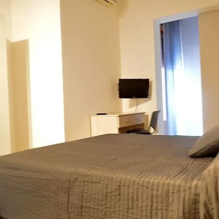 B&B Scalea Rooms فندق سكاليا