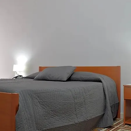 فندق B&B Scalea Rooms