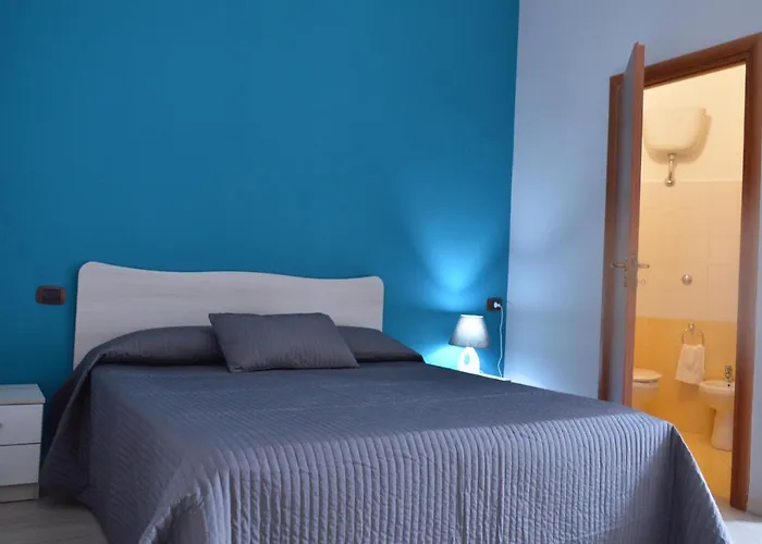 מלון B&B Scalea Rooms