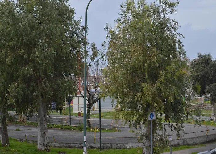 B&B Scalea Rooms מלון סקליאה